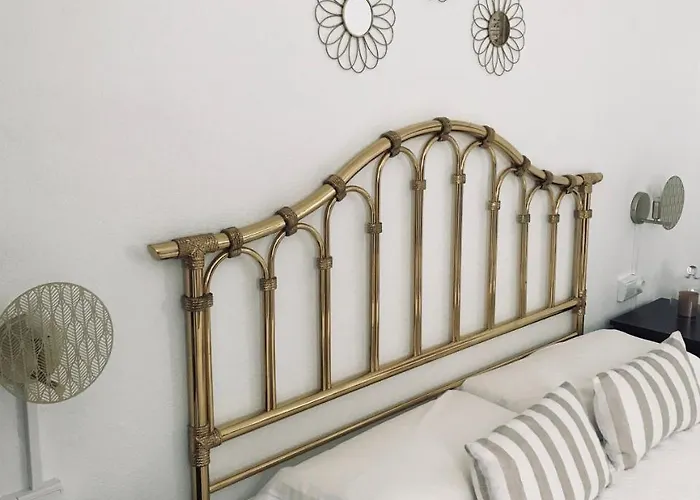 Casa Longa Πανσιόν 4*